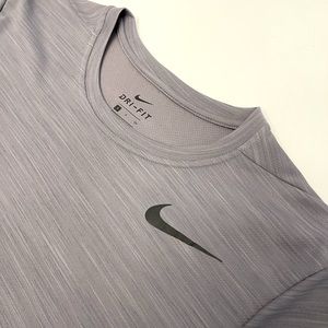 NIKE Dri-Fit Shirt